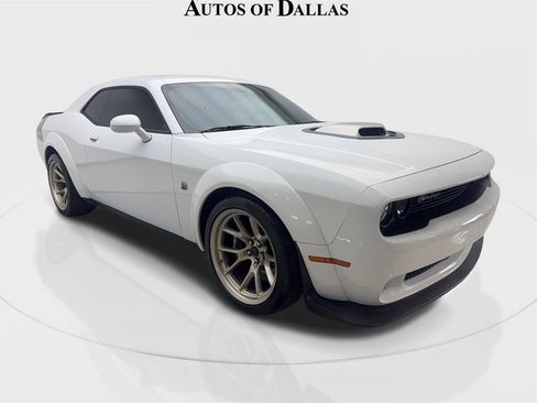 Used 2023 Dodge Challenger R/T Scat Pack image 4