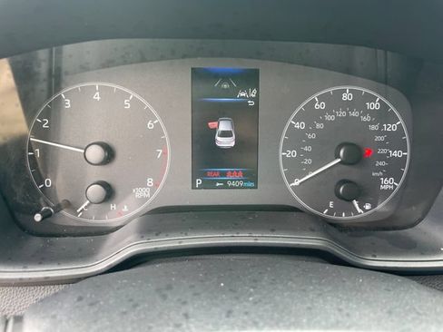 Used 2024 Toyota Corolla LE FWD image 17