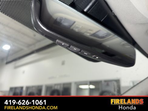 Used 2019 Honda Civic Touring image 25