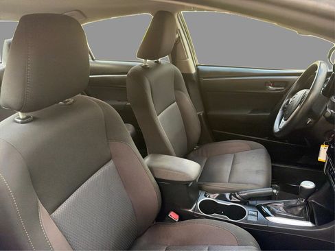 Used 2017 Toyota Corolla LE FWD image 26