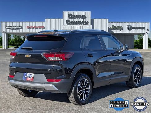 Used 2025 Chevrolet TrailBlazer LT image 4