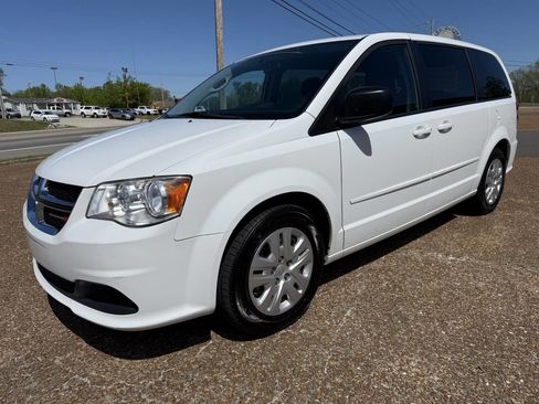Used 2014 Dodge Grand Caravan SE w/ Quick Order Package 29E SE image 1