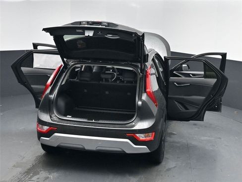 New 2026 Kia Niro EX image 31