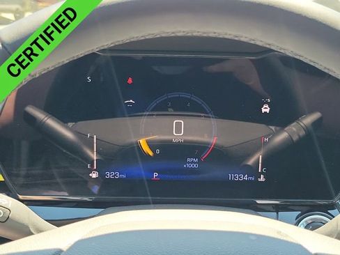 Certified 2025 Chevrolet Trax ACTIV w/ Driver Confidence Package FWD image 12