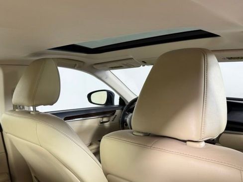 Used 2013 Lexus ES 350 w/ Luxury Pkg FWD image 26