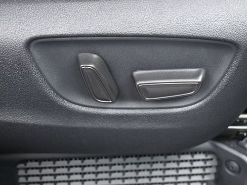 Certified 2026 Toyota Sienna XSE image 35