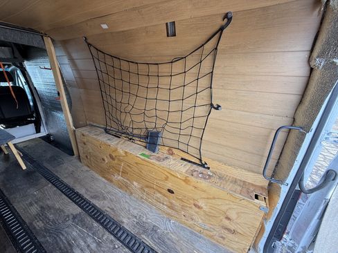 Used 2020 Mercedes-Benz Sprinter 2500 image 19