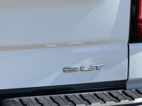 Used 2020 GMC Sierra 1500 SLT w/ SLT Premium Package RWD image 27