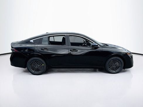 New 2027 Nissan Sentra SV w/ SV Convenience Package FWD image 4