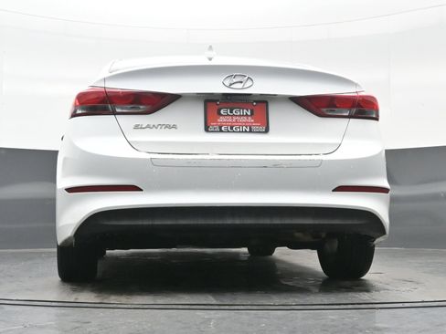 Used 2017 Hyundai Elantra Value Edition image 27