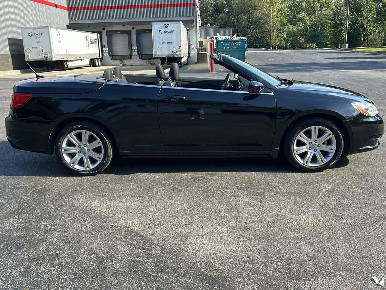 Used 2012 Chrysler 200 Touring w/ Cold Weather Group FWD image 5