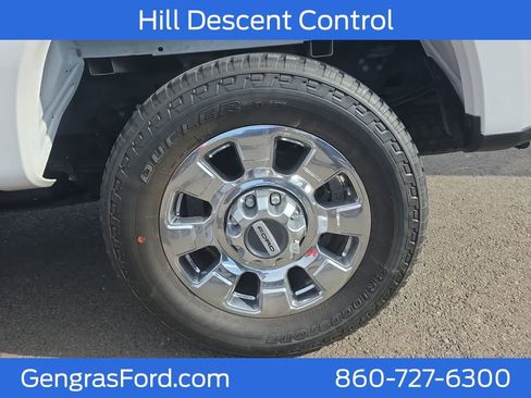 Certified 2024 Ford F250 Lariat w/ Lariat Ultimate Package AWD/4WD image 14