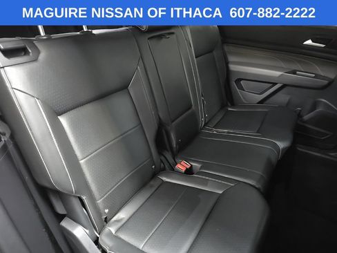 Used 2022 Volkswagen Atlas SE AWD/4WD image 16