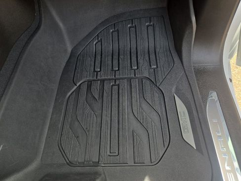 Used 2025 GMC Sierra 3500 Denali w/ Denali Reserve Package AWD/4WD image 28