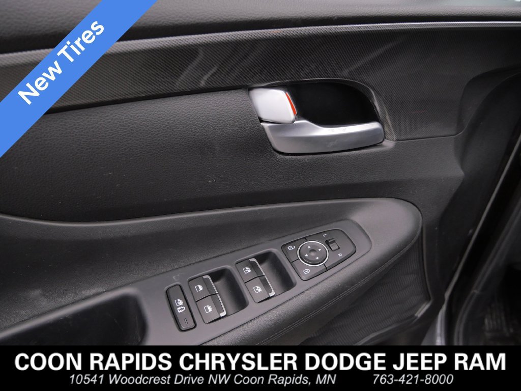 Used 2023 Hyundai Santa Fe SEL w/ Cargo Package AWD/4WD image 19
