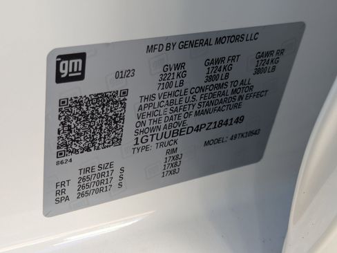 Used 2023 GMC Sierra 1500 SLE image 35