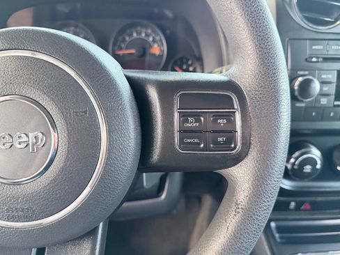 Used 2016 Jeep Patriot Sport w/ Power Value Group image 19