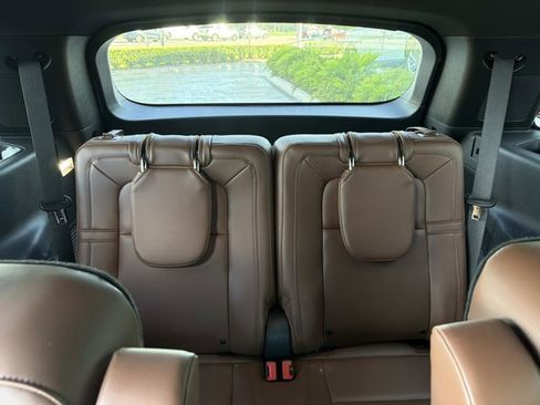 Certified 2024 Lincoln Aviator Reserve w/ Equipment Group 201A RWD image 25