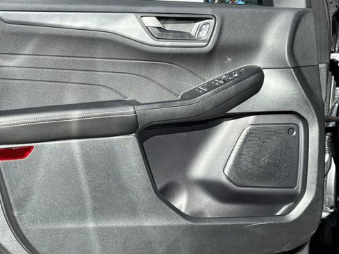 New 2026 Ford Escape Active image 11