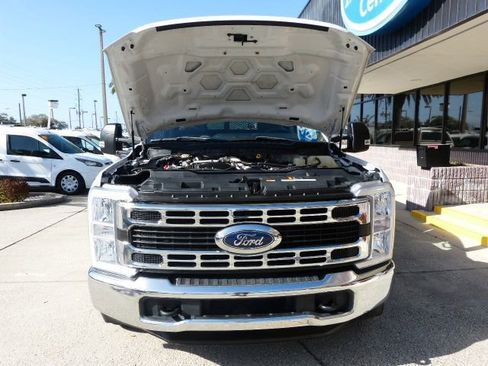 Used 2023 Ford F350 XLT image 8