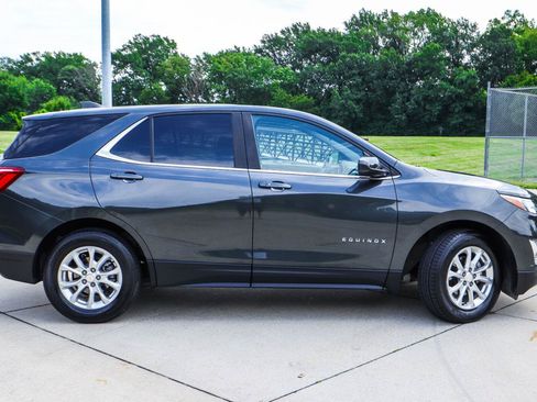 Used 2021 Chevrolet Equinox LT FWD image 5