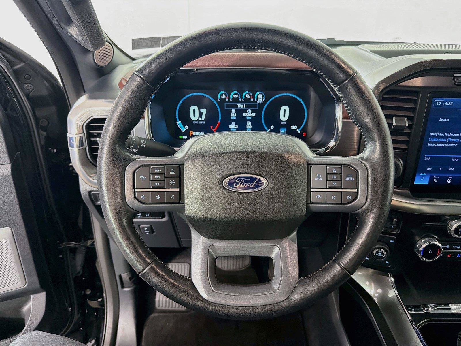 Used 2023 Ford F150 Lariat w/ Equipment Group 502A High AWD/4WD image 3