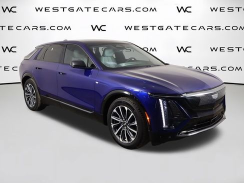 Used 2024 Cadillac Lyriq Sport RWD image 46