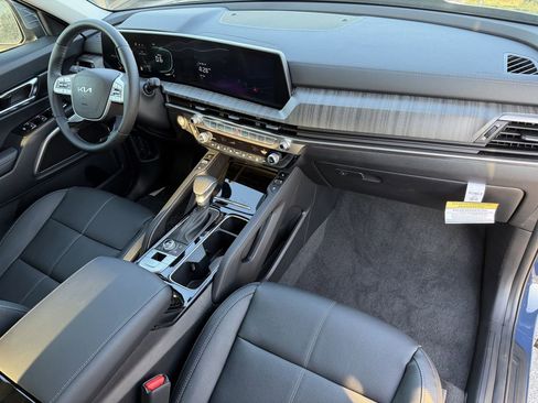 New 2025 Kia Telluride EX w/ EX Captain's Chair Package image 12