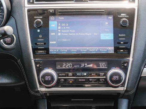 Used 2019 Subaru Outback 3.6R Limited AWD/4WD image 15