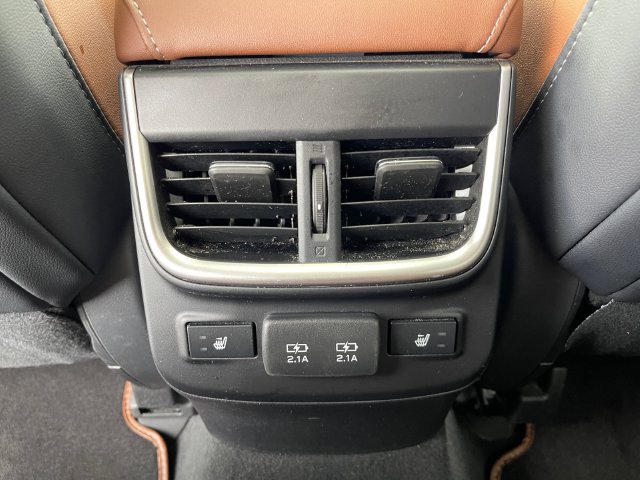 Used 2020 Subaru Outback Touring AWD/4WD image 23