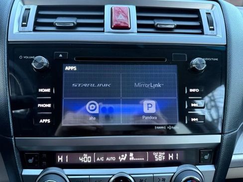 Used 2016 Subaru Outback 2.5i Premium image 19