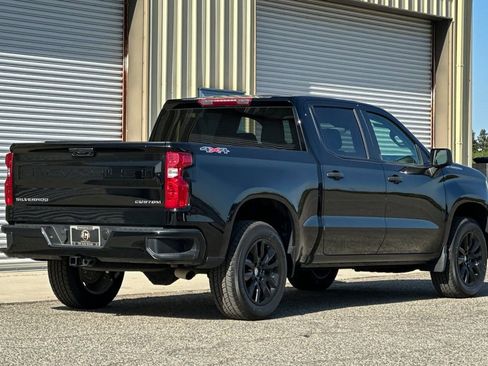 Used 2024 Chevrolet Silverado 1500 Custom AWD/4WD image 6