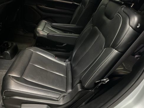 Used 2024 Jeep Grand Cherokee L Limited w/ Luxury Tech Group II image 27