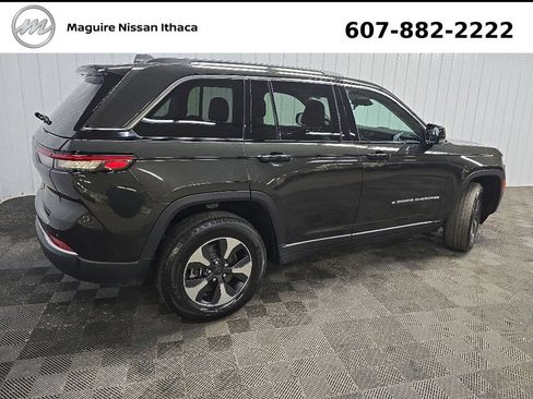 Used 2023 Jeep Grand Cherokee 4WD 4xe image 4