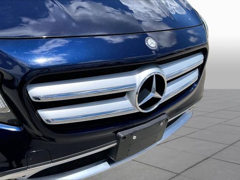 Used 2017 Mercedes-Benz GLA 250 image 29