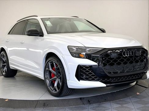 New 2026 Audi RS Q8 performance image 1