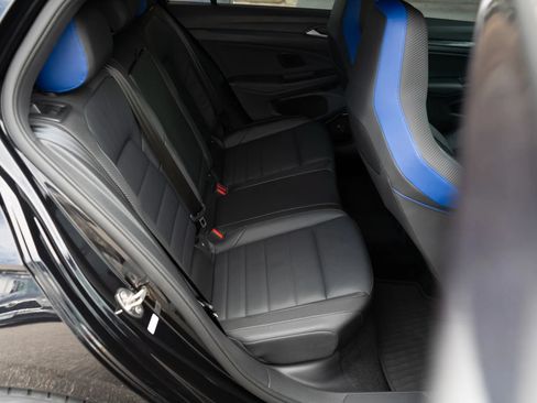Used 2024 Volkswagen Golf R AWD/4WD image 68