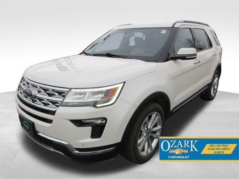 Used 2018 Ford Explorer Limited w/ Class II Trailer Tow Package image 1