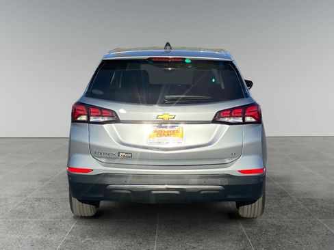 Used 2024 Chevrolet Equinox LT FWD image 4