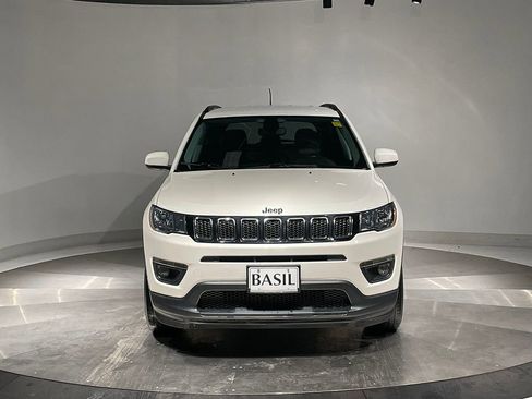 Used 2019 Jeep Compass Latitude w/ Safety & Security Group image 9