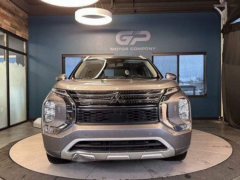 Used 2022 Mitsubishi Outlander SEL image 8