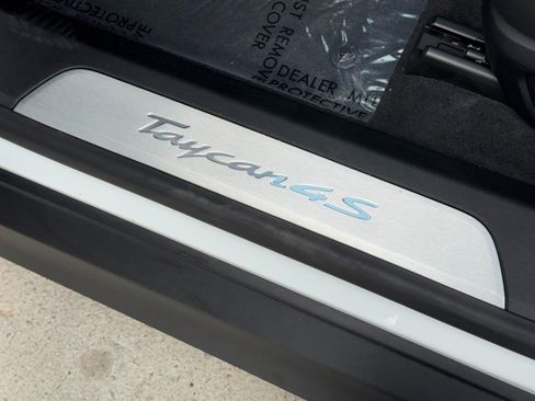 Used 2020 Porsche Taycan 4S w/ Premium Package image 19