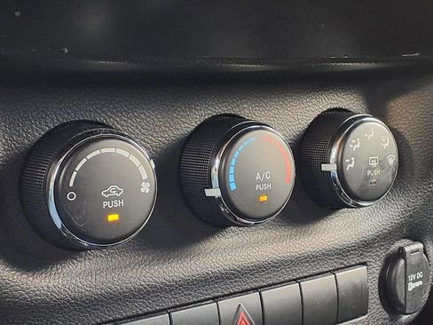 Used 2011 Jeep Wrangler Sport image 25