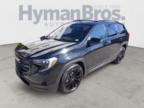 Used 2021 GMC Terrain SLT w/ Infotainment Package II image 1