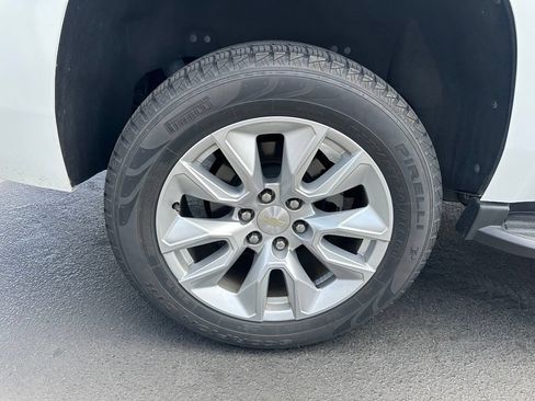Used 2017 Chevrolet Tahoe LT RWD image 5