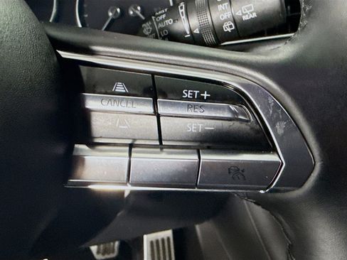 Used 2020 MAZDA MAZDA3 Hatchback w/ Premium Package image 15