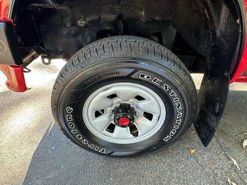 Used 1988 Toyota Pickup 4x4 Regular Cab image 11