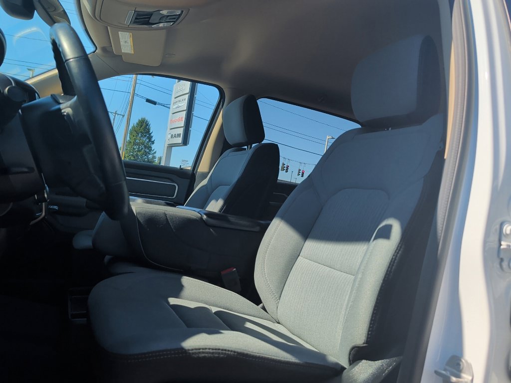 Used 2020 RAM 1500 Big Horn AWD/4WD image 21