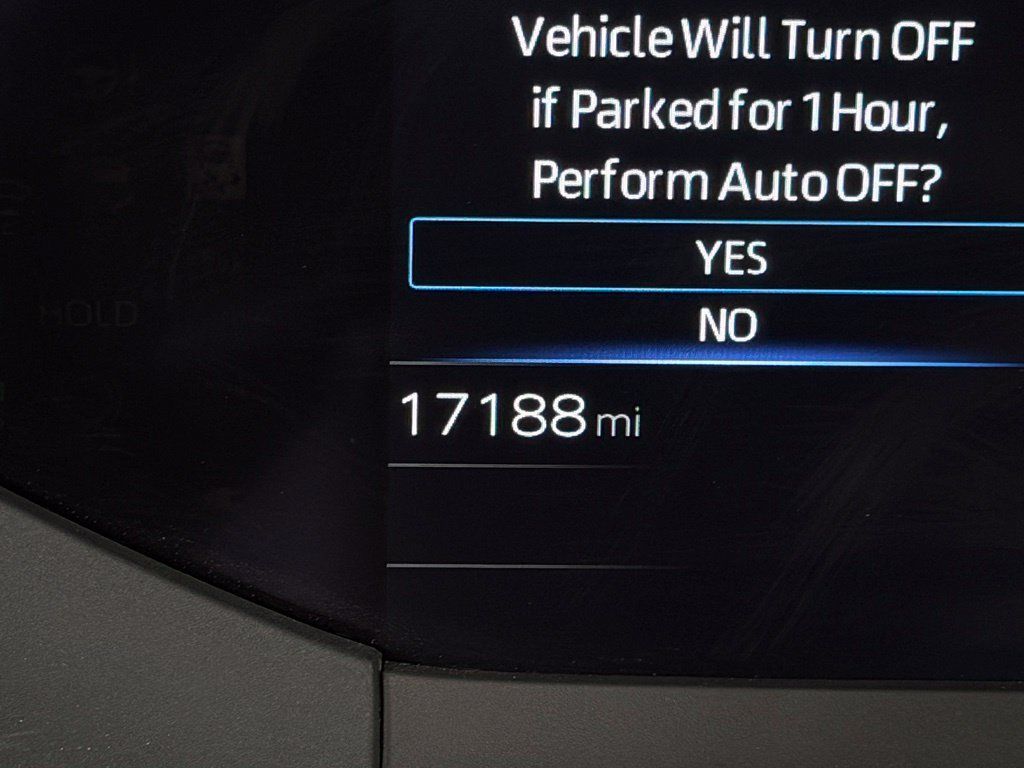 Used 2025 Toyota Prius LE FWD image 19
