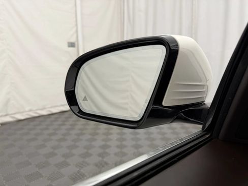 Used 2019 Mercedes-Benz S 560 4MATIC Sedan image 21